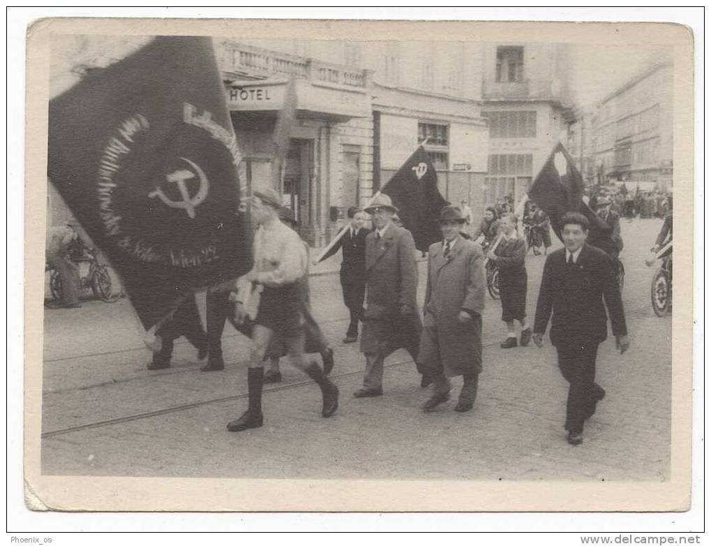 AUSTRIA - WIEN / VIENNA, Street Scene, Communist Manifestations, Real Photo Postcard - Manifestations