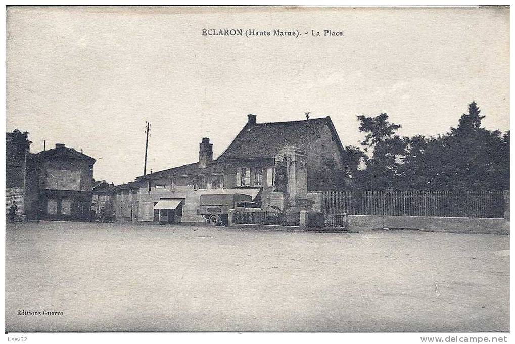 CPA Eclaron - La Place Camion - Eclaron Braucourt Sainte Liviere