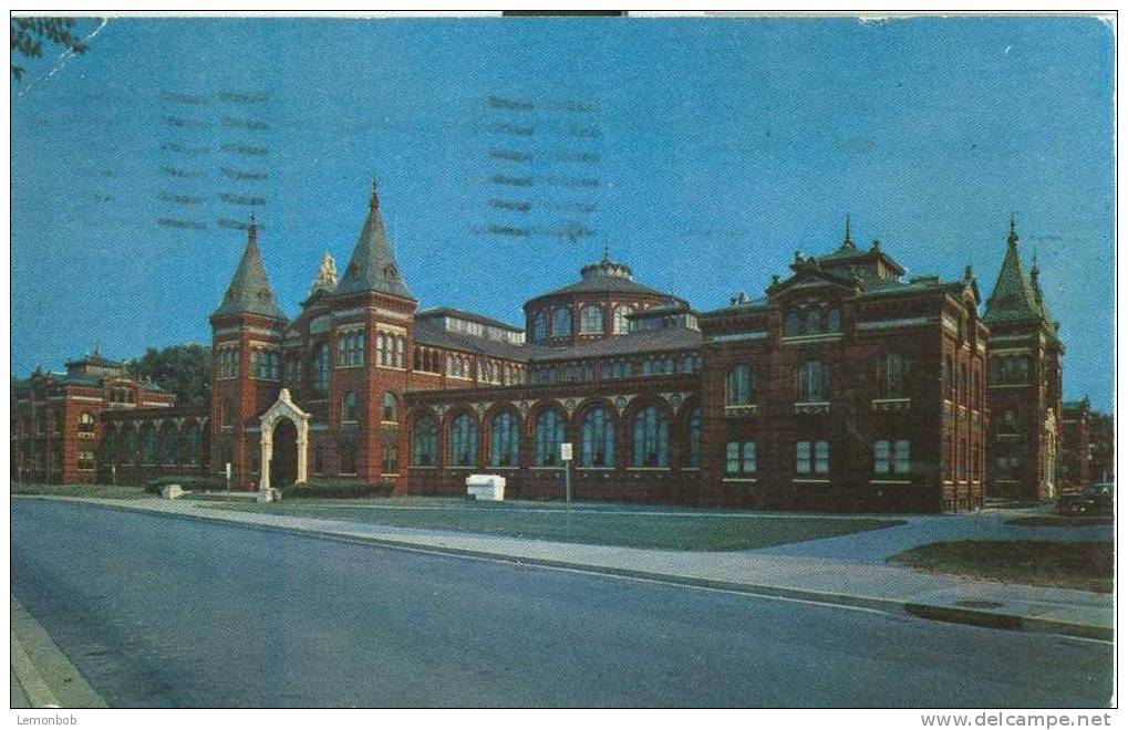 USA – United States – Washington DC –  Arts And Industries Building - Smithsonian Institution - 1956 Used Postcard [P300 - Washington DC