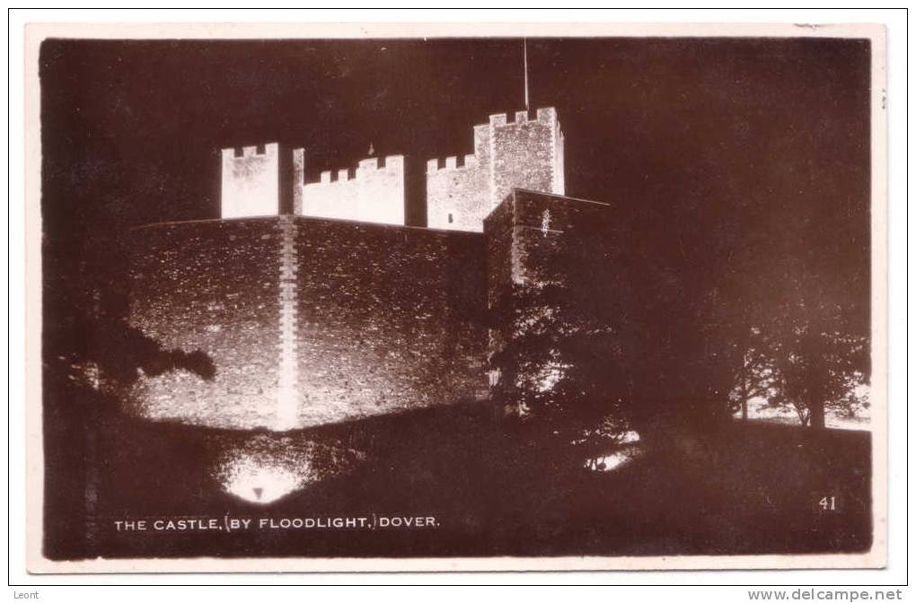 ENGLAND - Kent - Dover - The Castle By Floodlight - Real Picture - Not Used - Dover
