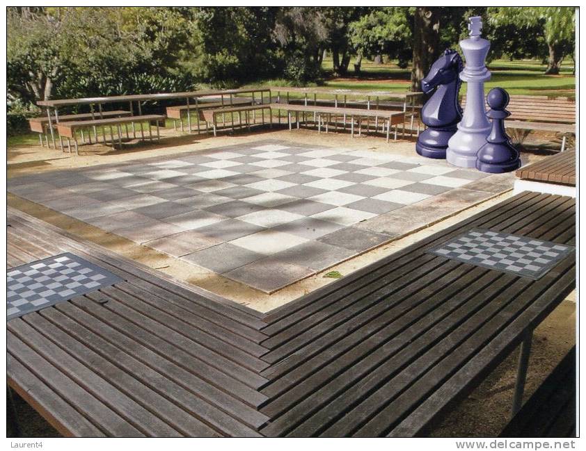 (554) Giant Chess Board - Jeux D´Echec Géant - Australia, Victoria, St Kilda Botanical Garden - Chess