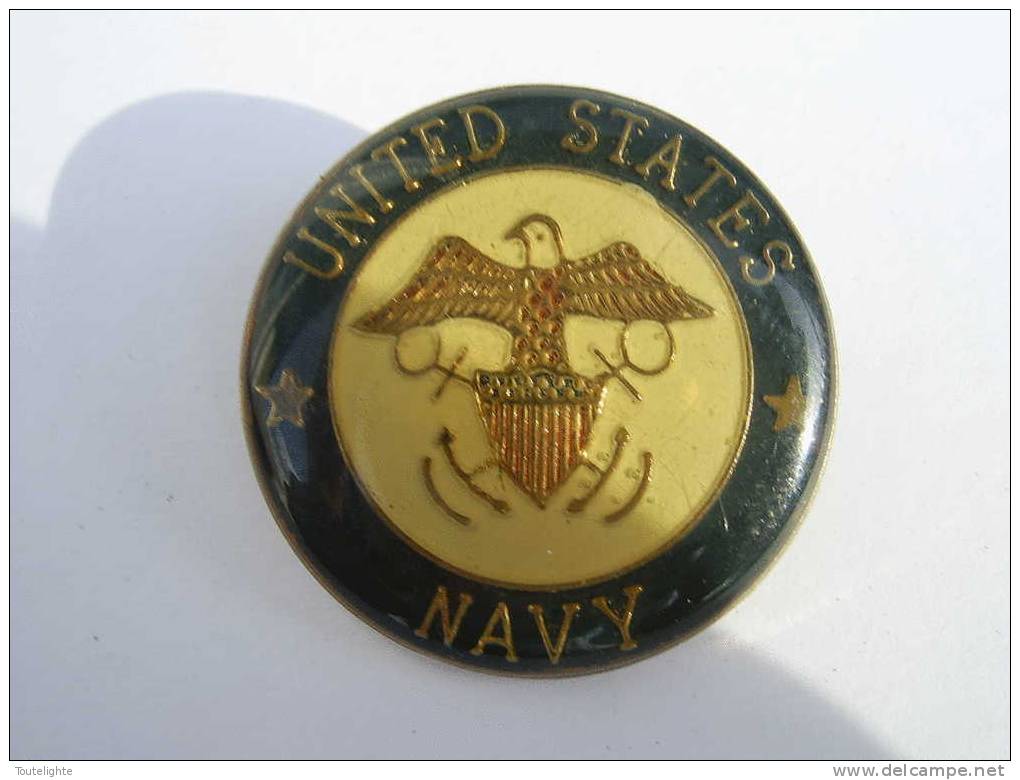Pin´s       NAVY    UNITED  STATES - Bateaux