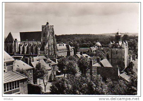 SAINT RIQUIER  (Somme)  L'Eglise Abbatiale Le Beffroi - Saint Riquier