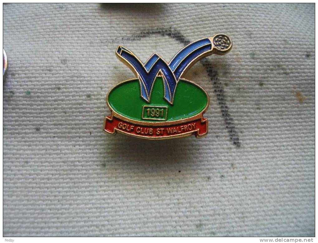 Pin´s Golf Club De Saint WALFROY 1991 - Golf