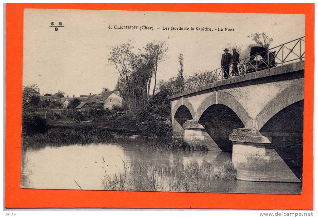 CLEMONT - Les Bords De La Sauldre. Le Pont - Clémont