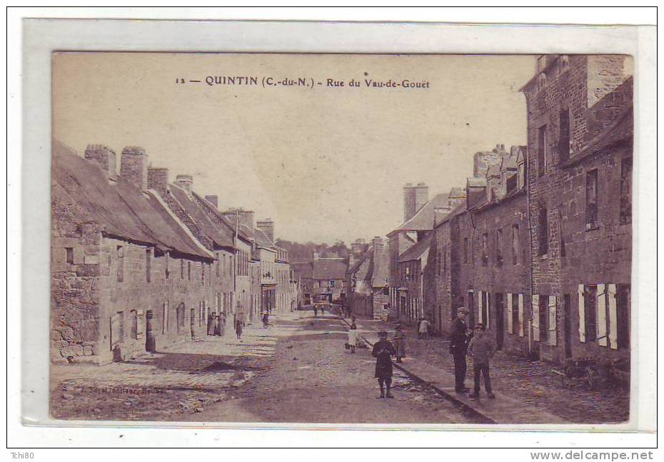 QUINTIN_Rue Du Vau De Gouët - Quintin