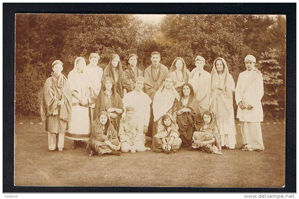 RB 711 - Early Real Photo Postcard  - Religion Or Theatre Group - Other & Unclassified