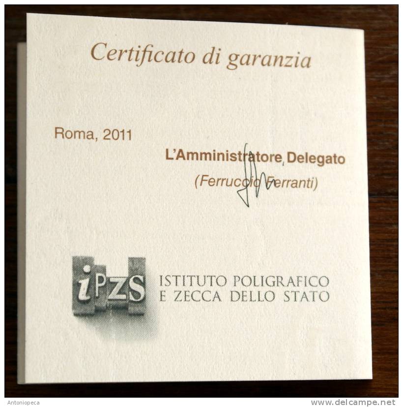 ITALY 2011 - THE OFFICIAL BRONZE MEDAL BEATIFICATION JEAN PAUL II