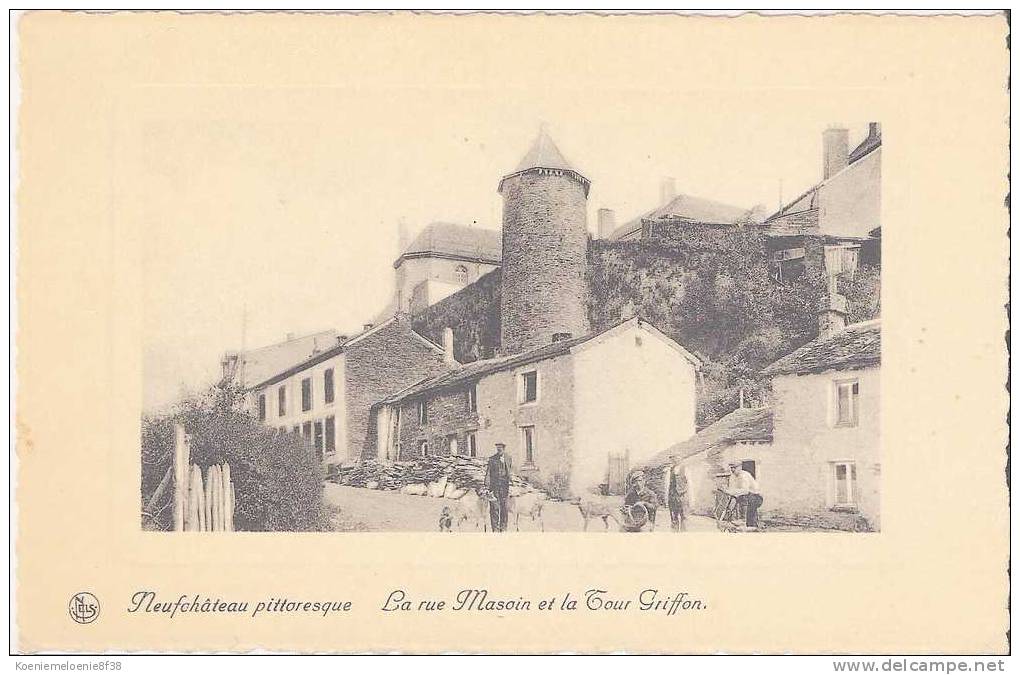 NEUFCHATEAU - PITTORESQUE - LA RUE MASOIN ET LA TOUR GRIFFON - Neufchâteau