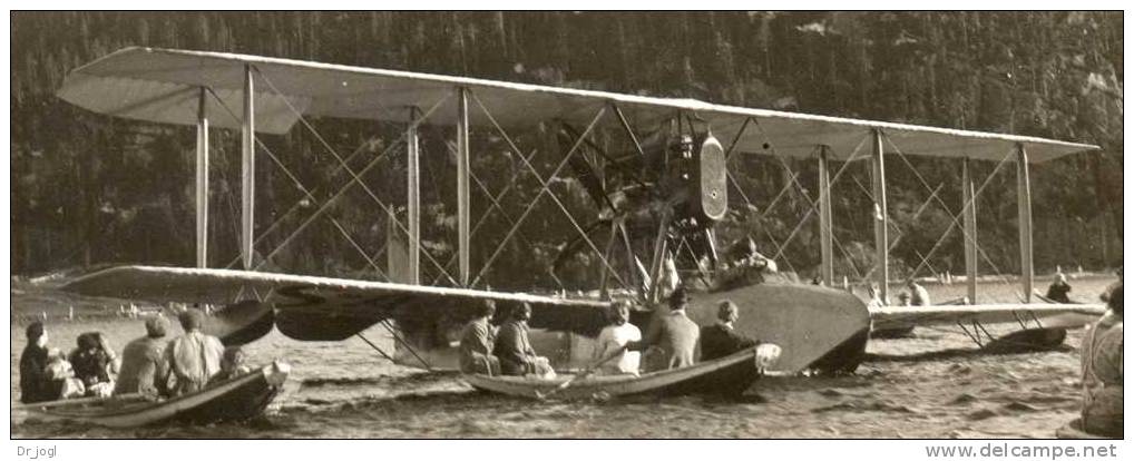 AV34) Unidentified "Flying Boat" Float Plane - Real Photo Postcard - See Close-up - 1919-1938: Entre Guerres