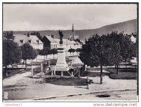 ARDENNES - Fumay - Place Aristide Briand - Fumay