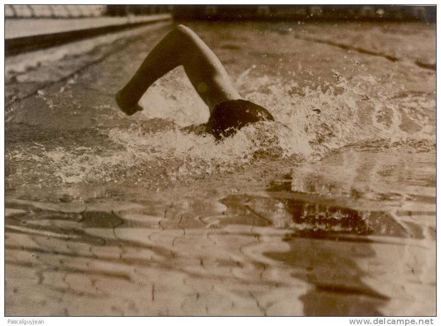 PHOTO NATATION - ETUDE PHOTOGRAPHIQUE OLYMPIQUE - GEIVERS - Schwimmen