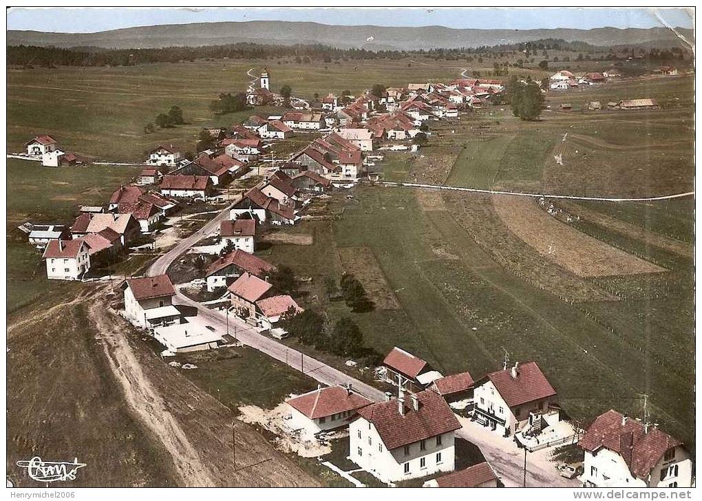 Doubs - Les Fourgs , Vue Aérienne  En 1974, Ed Photo Spadem - Autres & Non Classés