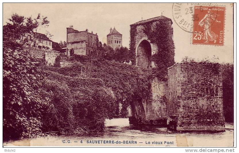 Le Vieux Pont - Sauveterre De Bearn