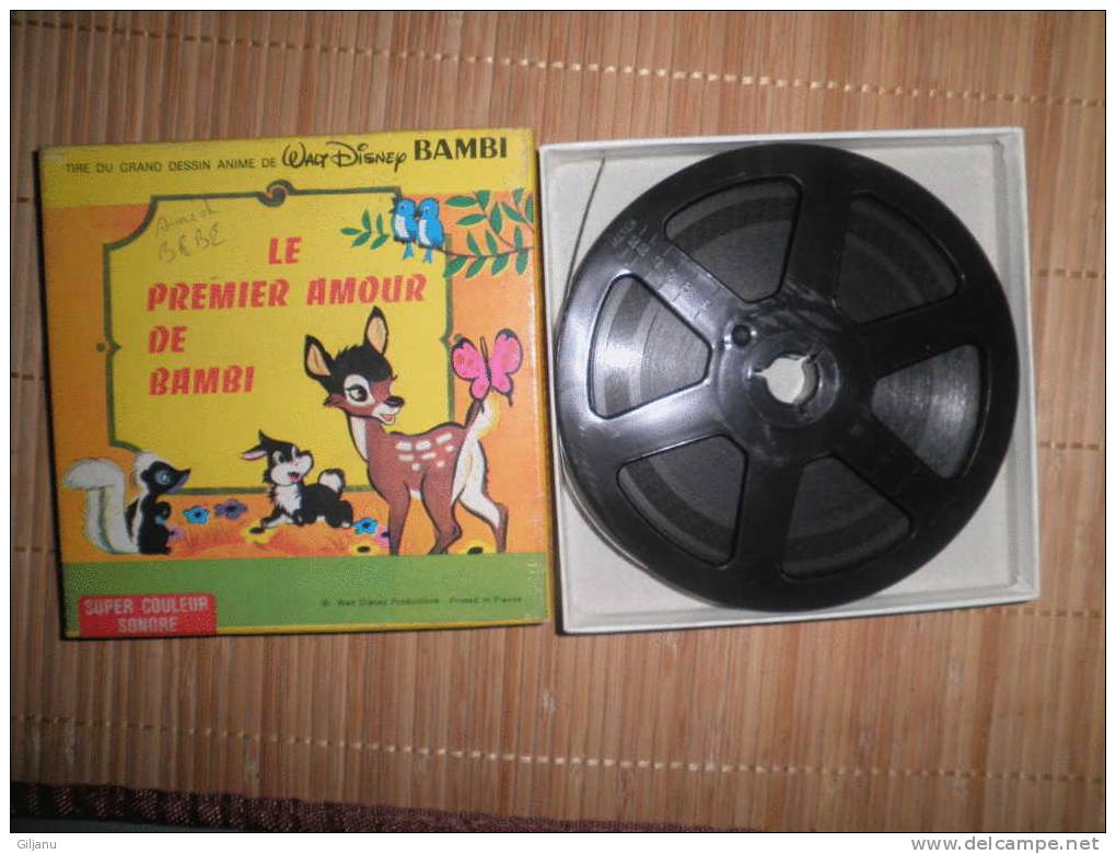 FILM SUPER 8 MM   LE PREMIER AMOUR DE BAMBI  WALT DYSNEY - Other & Unclassified