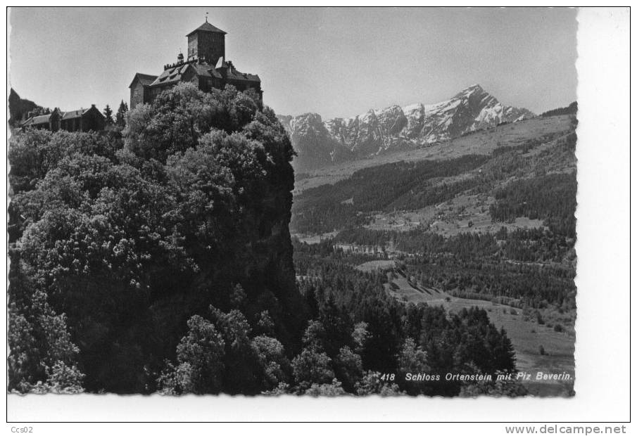 Schloss Ortenstein Mit Piz Beverin - Bever