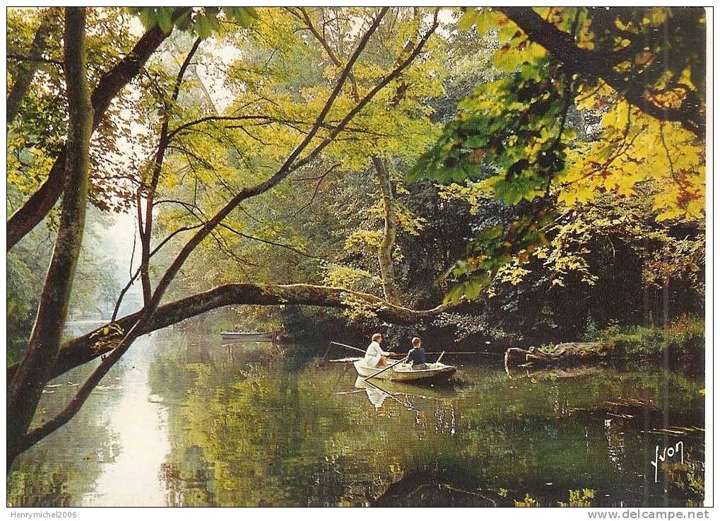 Essonne - Montgeron , Les Bords De L'yerres En 1970, Ed Ekb 6876 Yvon - Montgeron