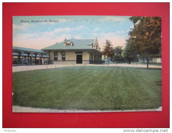 Depot-Train Station--  Brunswick Me    Ca 1910       ===ref 182 - Autres & Non Classés