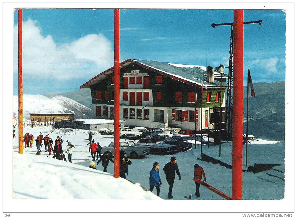 Vallée D'AURE: SAINT LARY, Hautes Pyrénées;La Gare Supérieure Du Téléphérique Au Pla D'Adet;AUTO DS Citroen; Animée,1970 - Vielle Aure