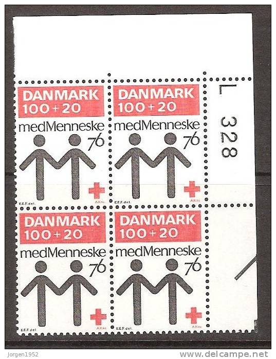 DENMARK BLOCK OF 4**  FROM YEAR 1976   L 328 - Unused Stamps