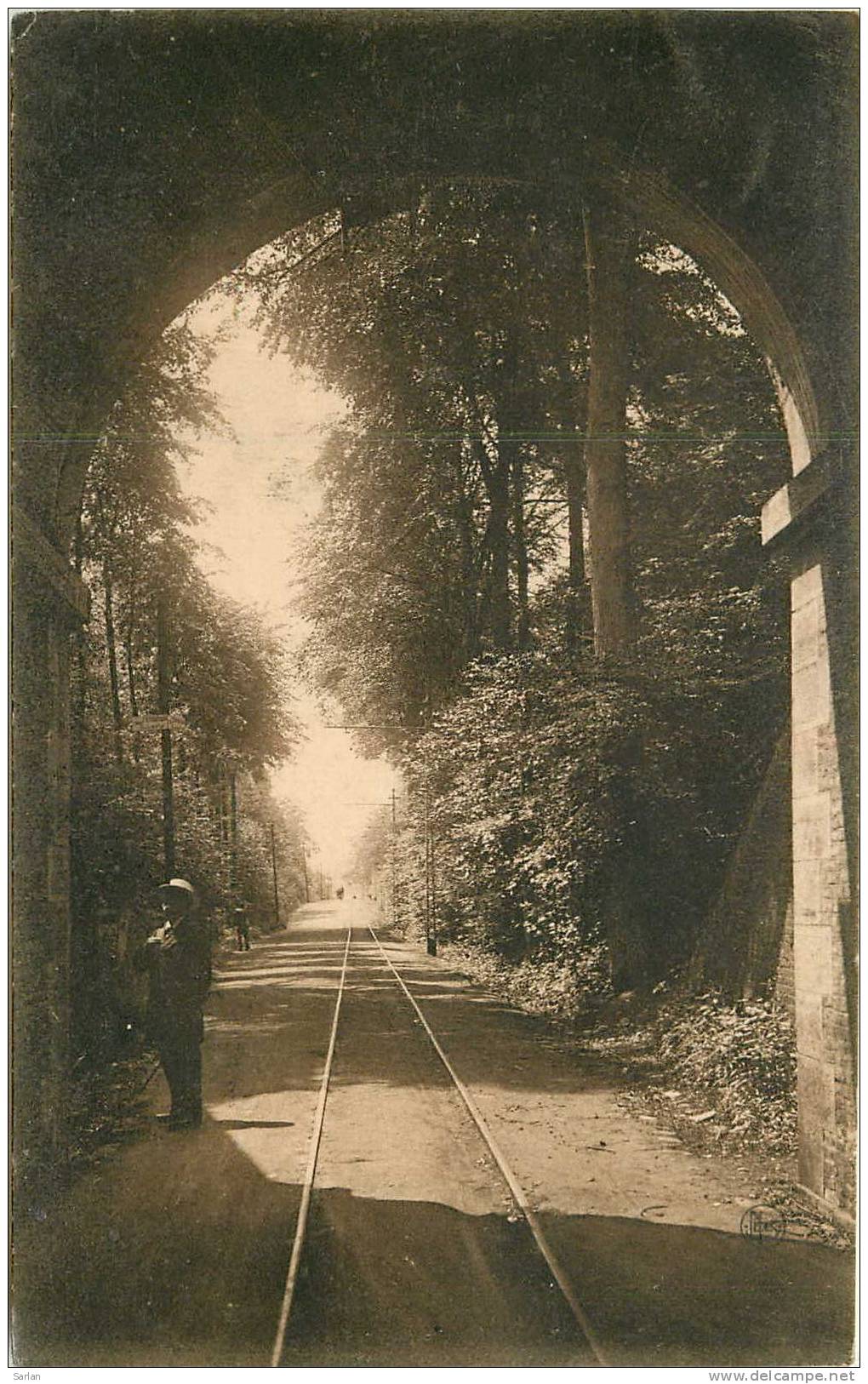 Belgique , MORLANWEILZ-MARIEMONT , La Route , *10151 - Morlanwelz