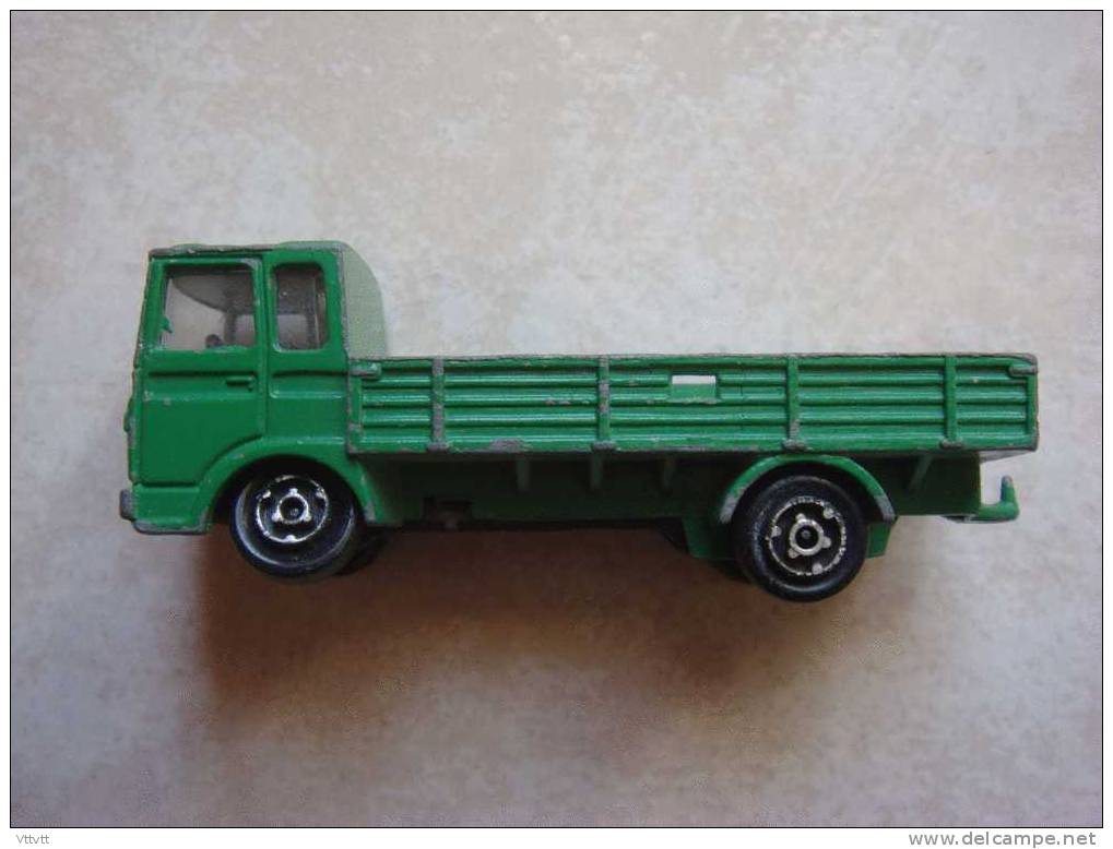 MAJORETTE, CAMION SAVIEM, Echelle 1/100, Made In France - LKW, Busse, Baufahrzeuge