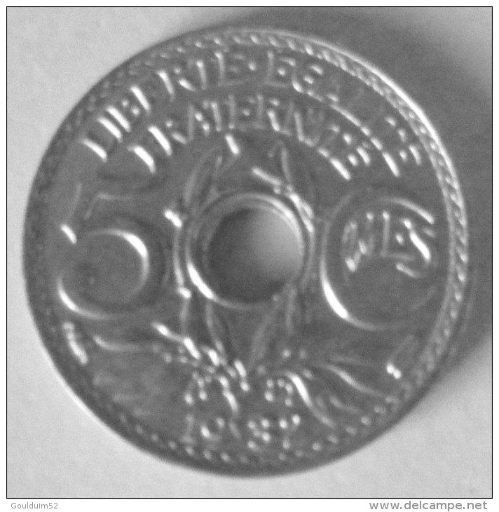 Cinq Centimes 1932  Petit Module     Lindauer - 5 Centimes