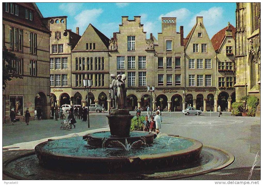 Cp , ALLEMAGNE , MUNSTER I. WESTF , Am Lambertusbrunnen - Muenster