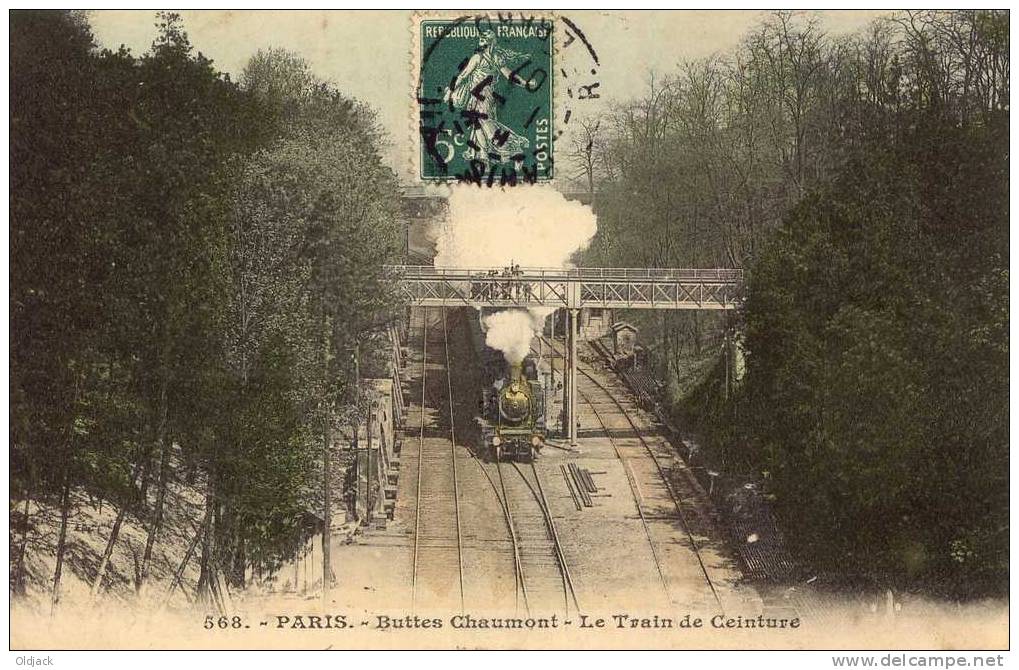 Paris Buttes Chaumont - Le Train De Ceinture - Transport Urbain En Surface