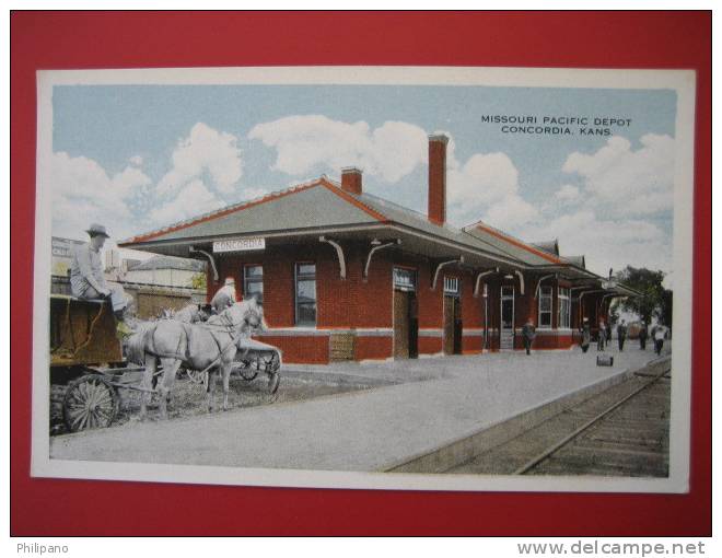 Depot-Train Station--   Concordia Ks  Missouri Pacific Depot-- Vintage Border---===ref 187 - Sonstige & Ohne Zuordnung