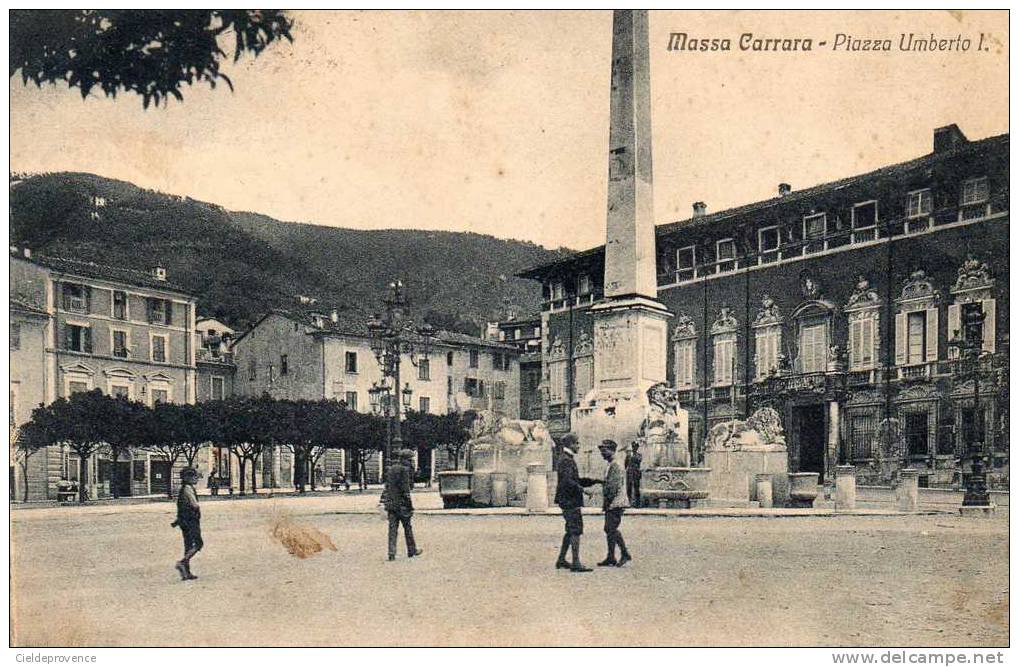 MASSA CARRARA - Piazza Uberto I. (animation). - Massa