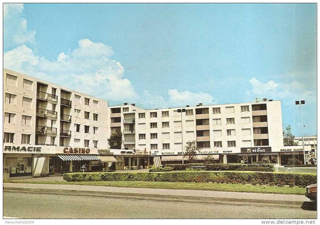 Loire - Saint Chamond , Pharmacie Casino Place De Savoie , Quartier De Fonsala - Saint Chamond