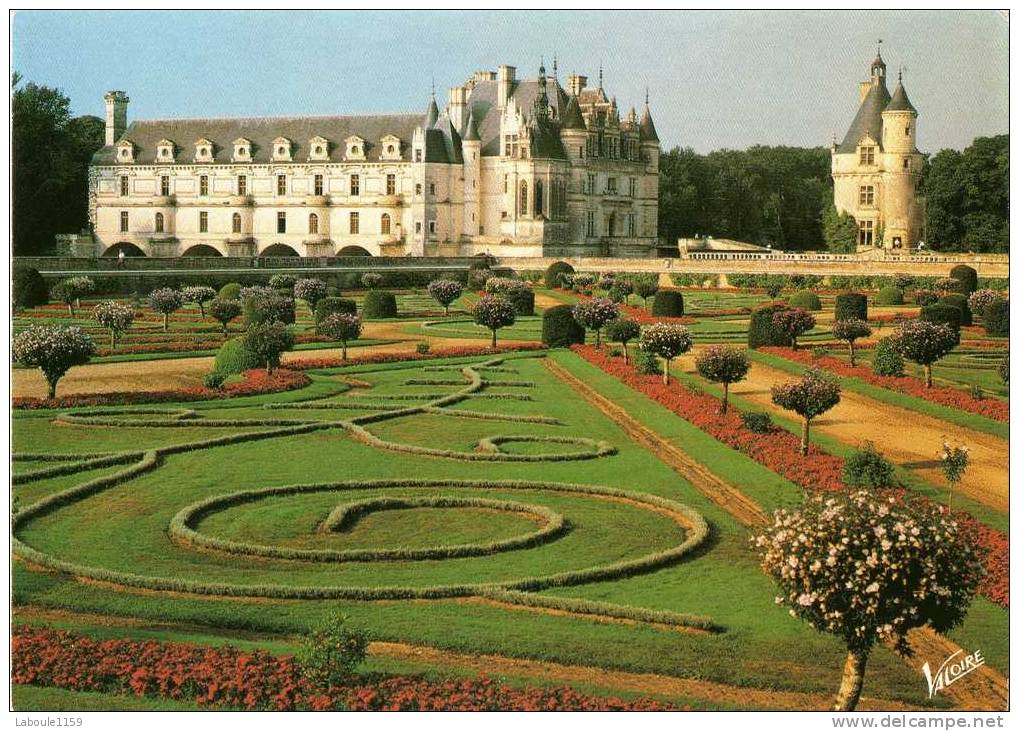 CHENONCEAU : "Le Château Et La Tour Des Marques, Vus Des Jardins De Diane De Poitiers" - Chenonceaux