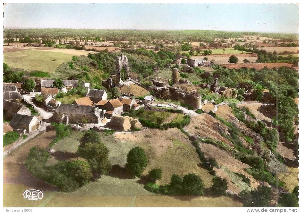 Indre - Chaillac , Le Village De Brosse  Et Chateau, Vue Aérienne , Roussel Photo éditeur - Other & Unclassified