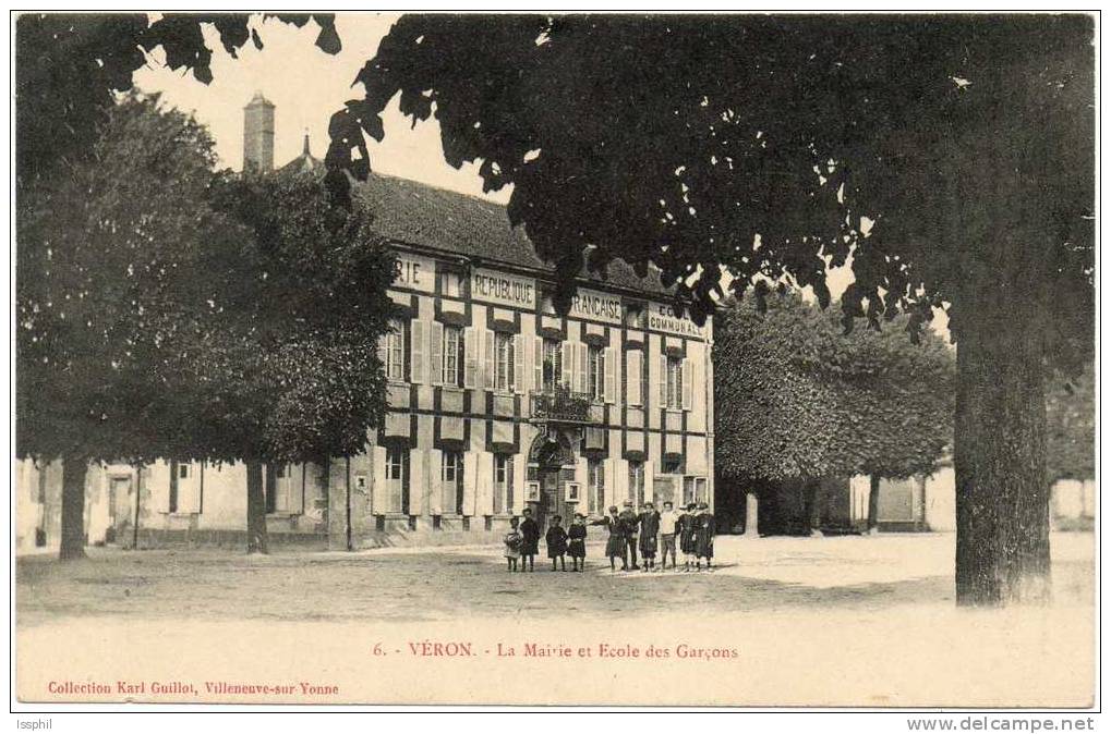 Véron - La Mairie Et école Des Garçons - Veron