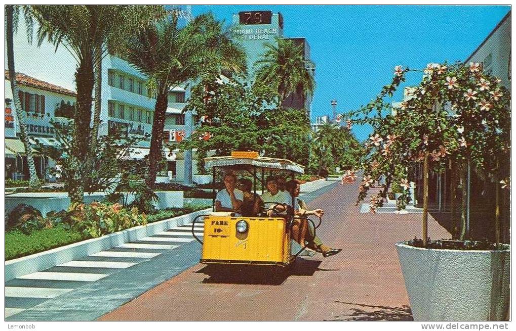 USA – United States – Exotic Lincoln Mall, Miami Beach, Florida Unused Postcard [P3566] - Miami Beach