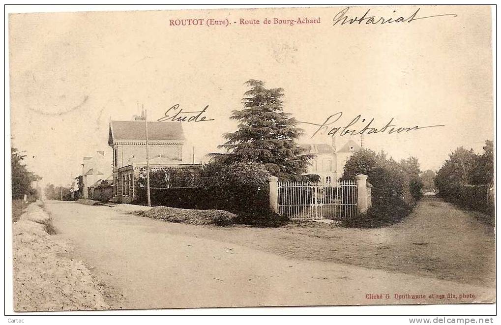 D27 - ROUTOT- ROUTE DE BOURG ACHARD En L´état Pliure Dans Un Coin Voir Scan - Routot