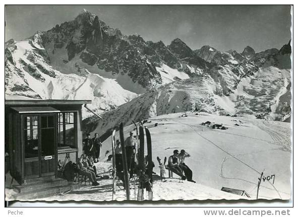 N°12586 GF -cpsm Chamonix Mont Blanc -chalet De Planpraz Et L'aiguille Verte- - Sports D'hiver