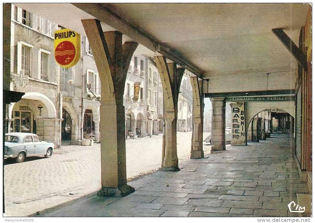 Saone Et Loire - Louhans Grande Rue Arcades En 1966 Pub Philips Et Librairie , Ed Photo Cim - Louhans
