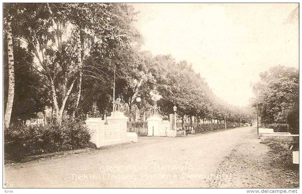 INDONESIE . GROET UIT BATAVIA . TJEKINI ( Ingang Planten & Dierentuin ) - Indonesië