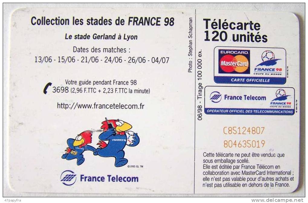 Mondial 98 Télécarte 120 U Collection Les Stades De France  Football Coupe Du Monde 98 En Parfait état   Lyon - 1998