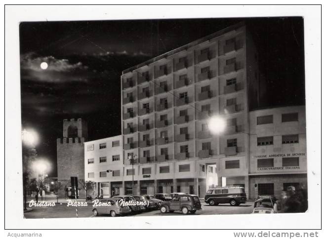 ORISTANO - Piazza Roma (notturno), Auto - Cartolina FG BN V 1963 - Oristano