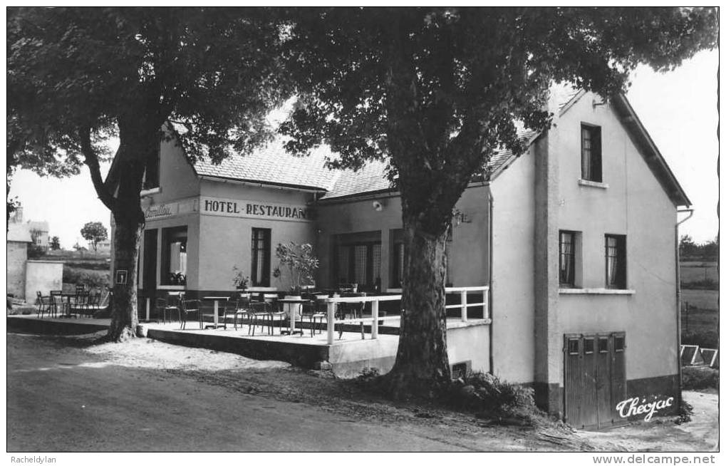 AUMONT-AUBRAC  Hotel Restaurant ( Lozére ) - Aumont Aubrac