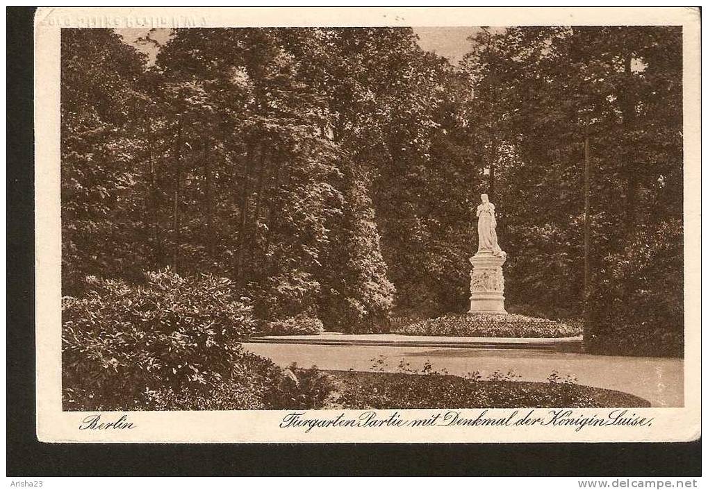 Germany, Berlin - Tiergarten Partie Mit Denkmal Der Konigin Luise - 1928 - Tiergarten