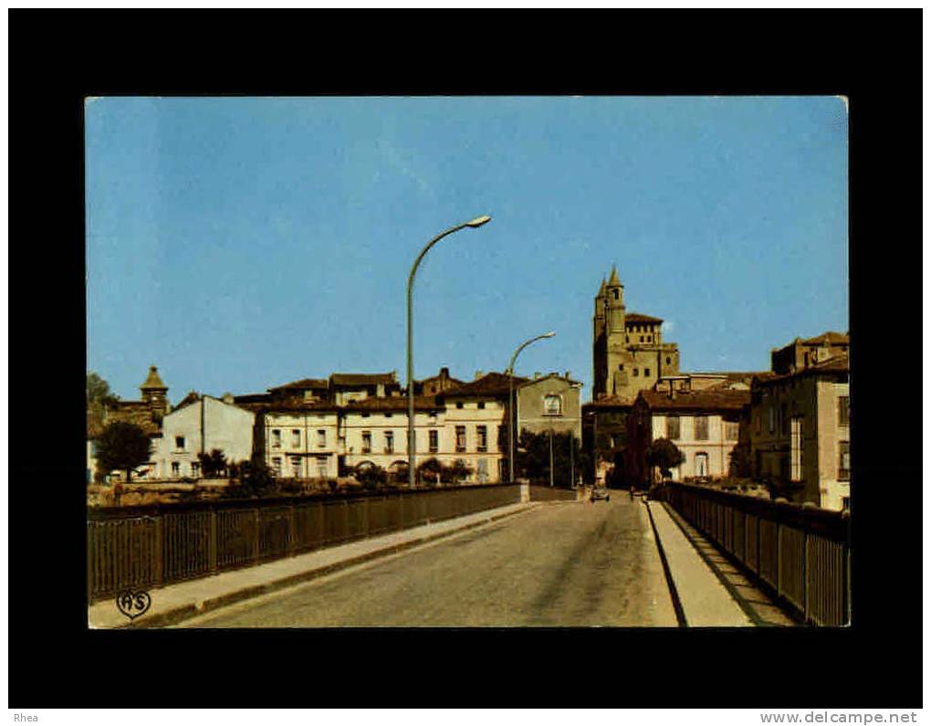 81 - RABASTENS - Le Pont Sur Le Tarn Et L´Eglise - Rabastens