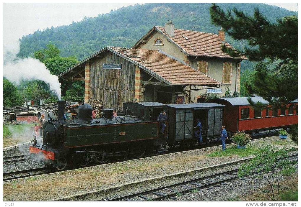 LA FRANCE A TOUTE VAPEUR LOCOMOTIVE / TRAIN  PAR CL VILLERS PHOTOS P DELANGE EDITION FRANCE LOISIR - Bahnwesen & Tramways