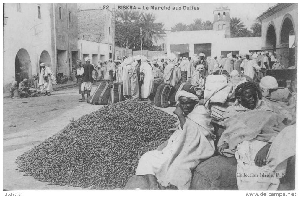 ALGERIE,Biskra,cpa,Afriqu     E,Le  Marché Aux Dattes En 1918,Marchands,métiers - Métiers