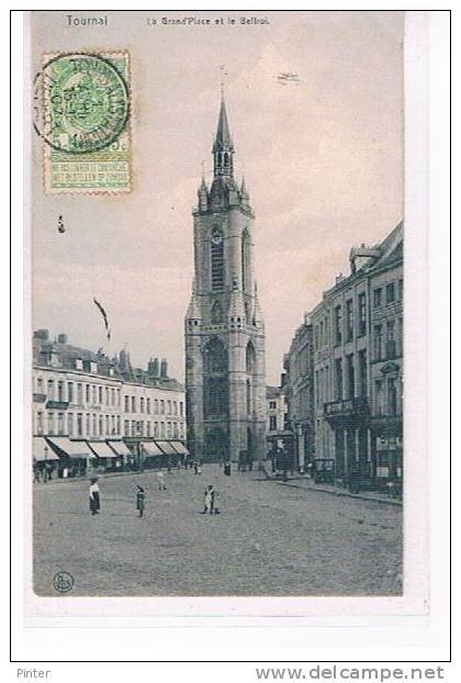 BELGIQUE - TOURNAI - La Grande Place Et Le Beffroi - Doornik