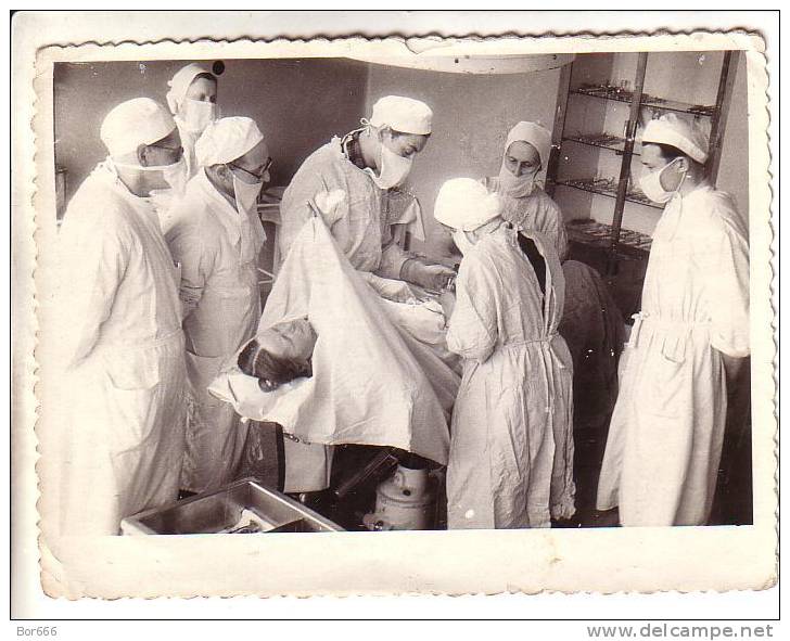 GOOD OLD ESTONIA POSTCARD / PHOTO - Operation / Medicine - Rotes Kreuz