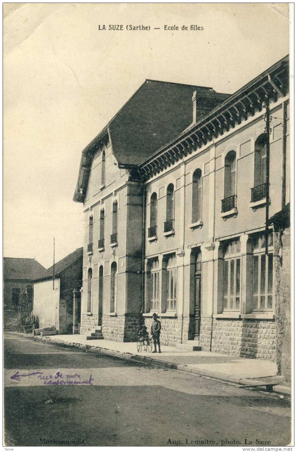 La Suze Sur Sarthe - Ecole De Filles -1916 ( Voir Verso ) - La Suze Sur Sarthe